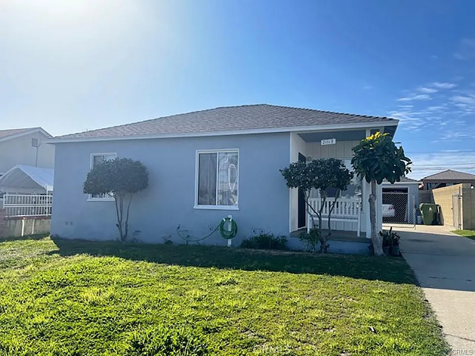 21119 La Salle Ave