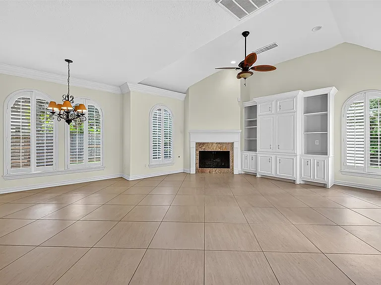 1803 Cottage Landing Ln — Photo 12