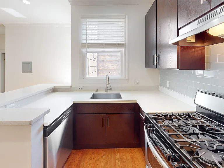 701 Fell St #14 — Photo 4