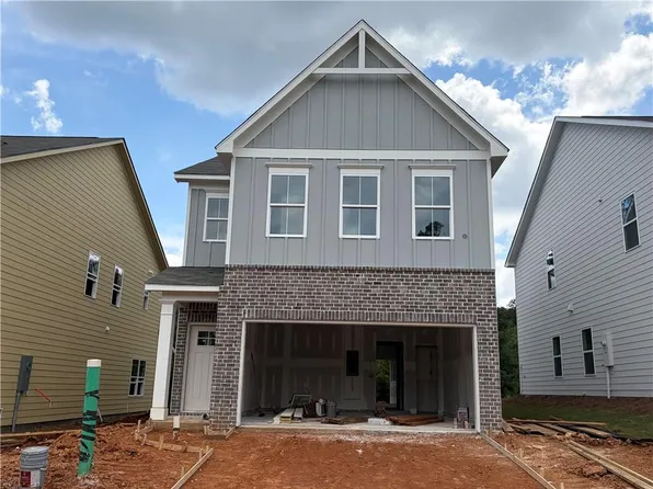 348 Marigold Ln, Woodstock, GA 30188