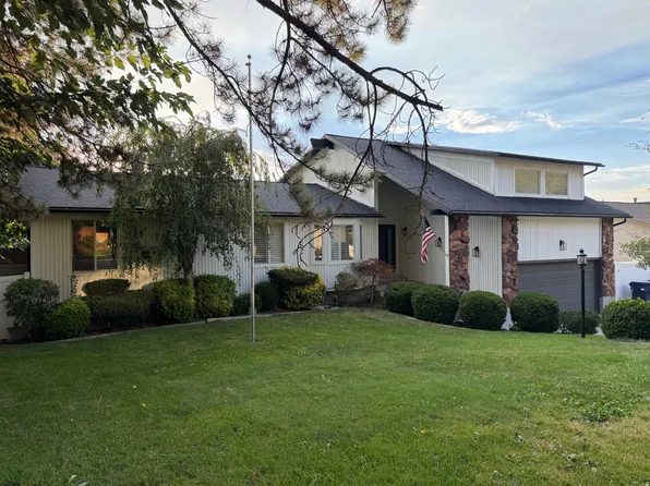 9642 S 2760 E, Sandy, UT 84092