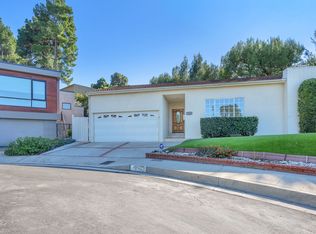 2925 Dona Susana Dr, Studio City, CA 91604