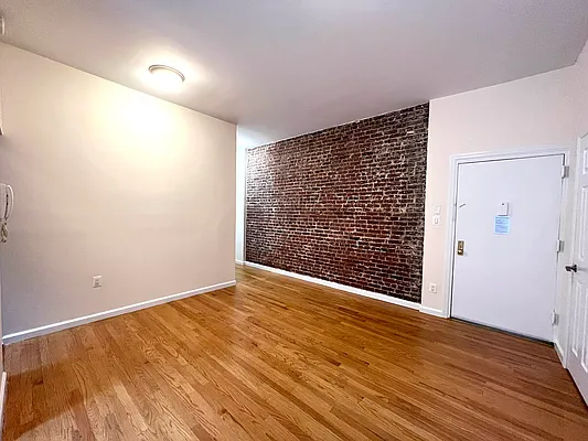 Rented by Corcoran | media 11