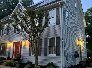 10400 Buena Vista Ave, Lanham, MD 20706