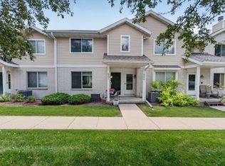 6949 Chester Dr APT F, Madison, WI 53719