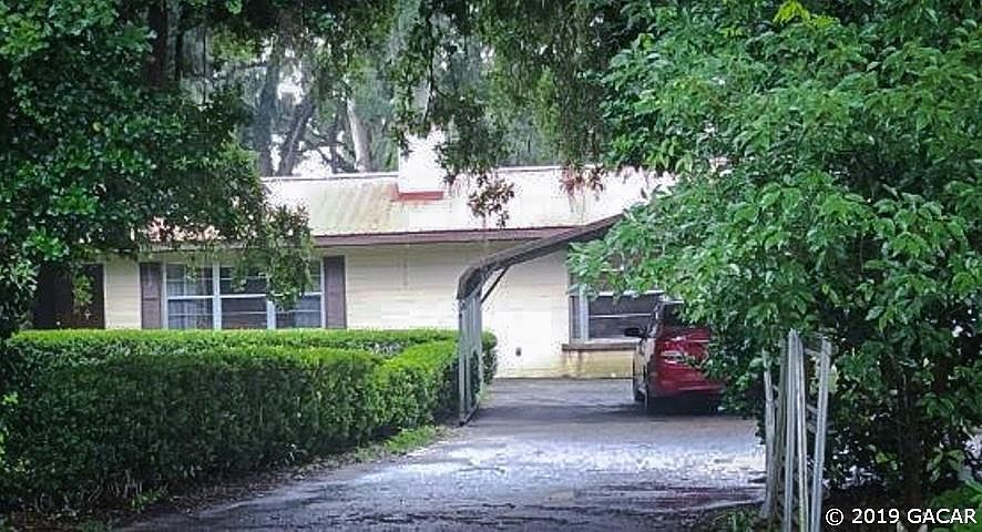 1st image of 7905 NE 55th Ter