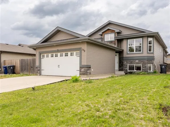 708 6TH AVENUE S, Martensville, SK S0K 2T0