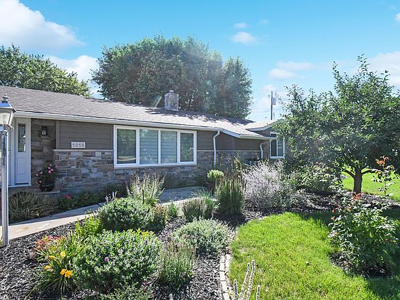 5th image of 1616 4th Ave E