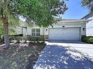 10662 Pictorial Park Dr, Tampa, FL 33647