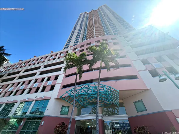 801 King St APT 2609, Honolulu, HI 96813