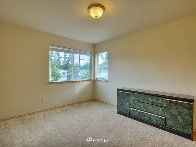 8706 153rd St E — Photo 13