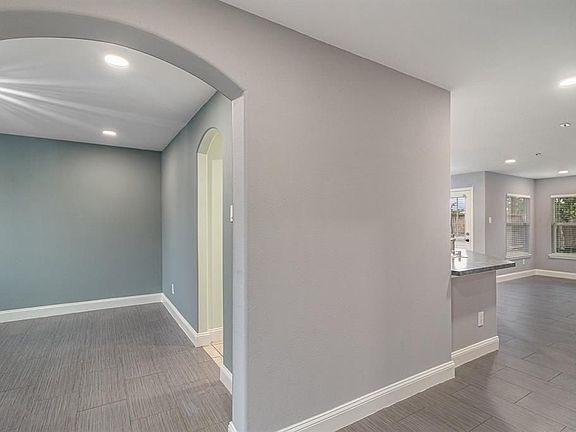 4th image of 18103 Red Ash Ct