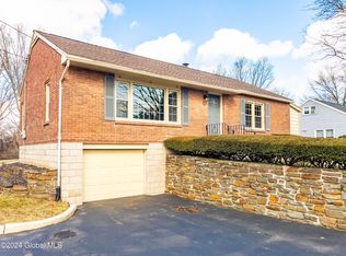 50 Latham Ridge Rd, Latham, NY 12110