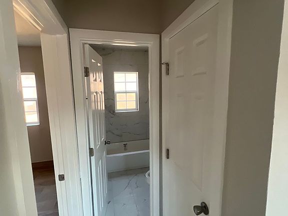 4th image of 9514 Avalon Blvd #9516-15