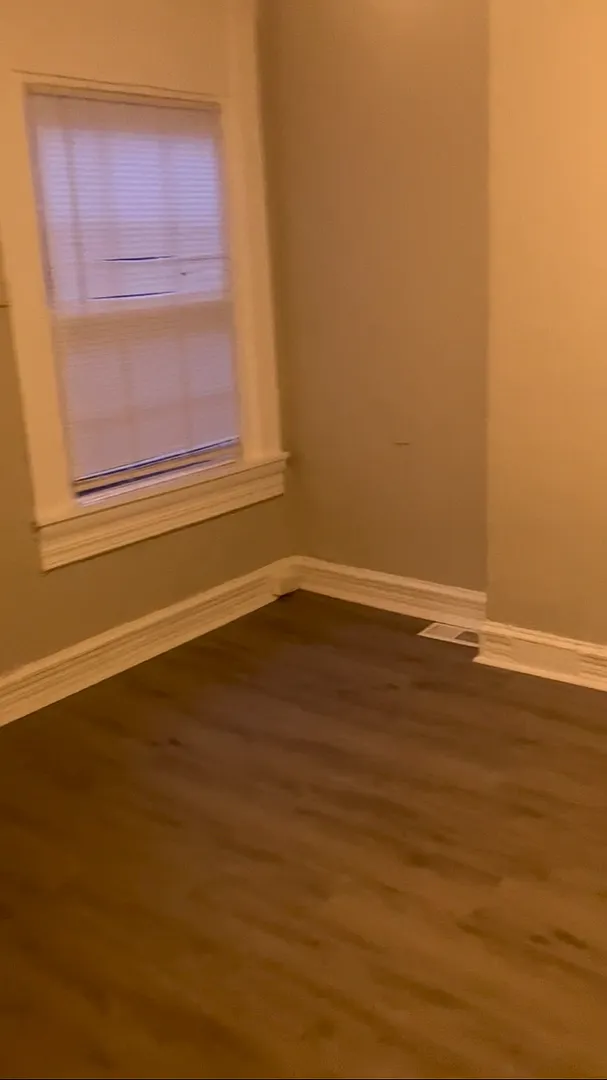 Spacious 3-Bedroom Home in a Prime Baltimore Location Only $1,500/Month! — Photo 4