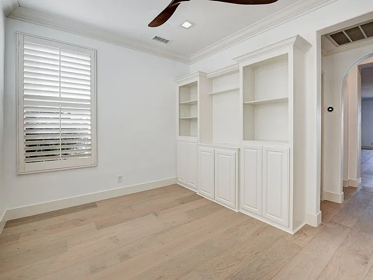 1 Chimney Ln — Photo 14