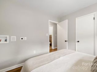 88 Washington Rd #1, Asheville, NC 28801