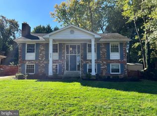 6165 Mori St, Mc Lean, VA 22101