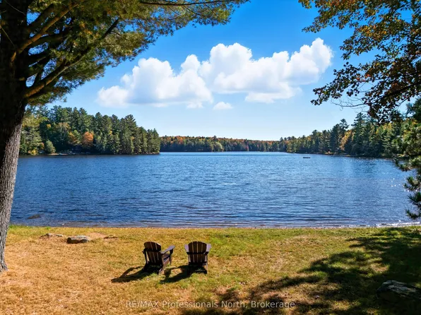 293 Otter Lake Rd, Huntsville, ON P1H 2J3
