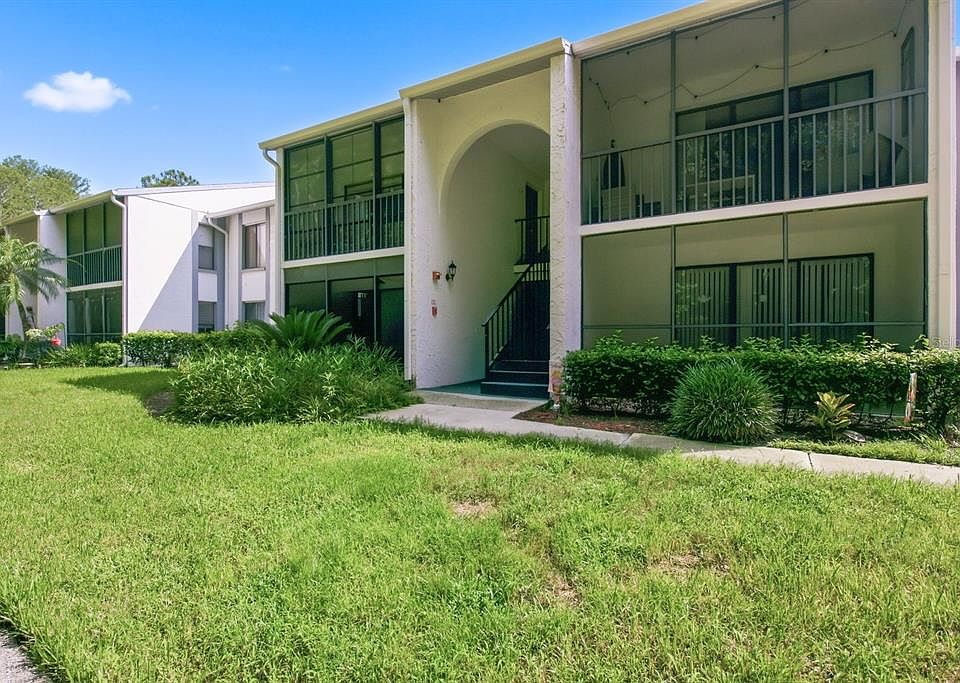 1st image of 1204 PINE RIDGE CIRCLE W #C1