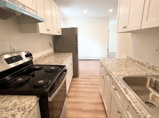 172 Ravine Ave APT 3E, Yonkers, NY 10701