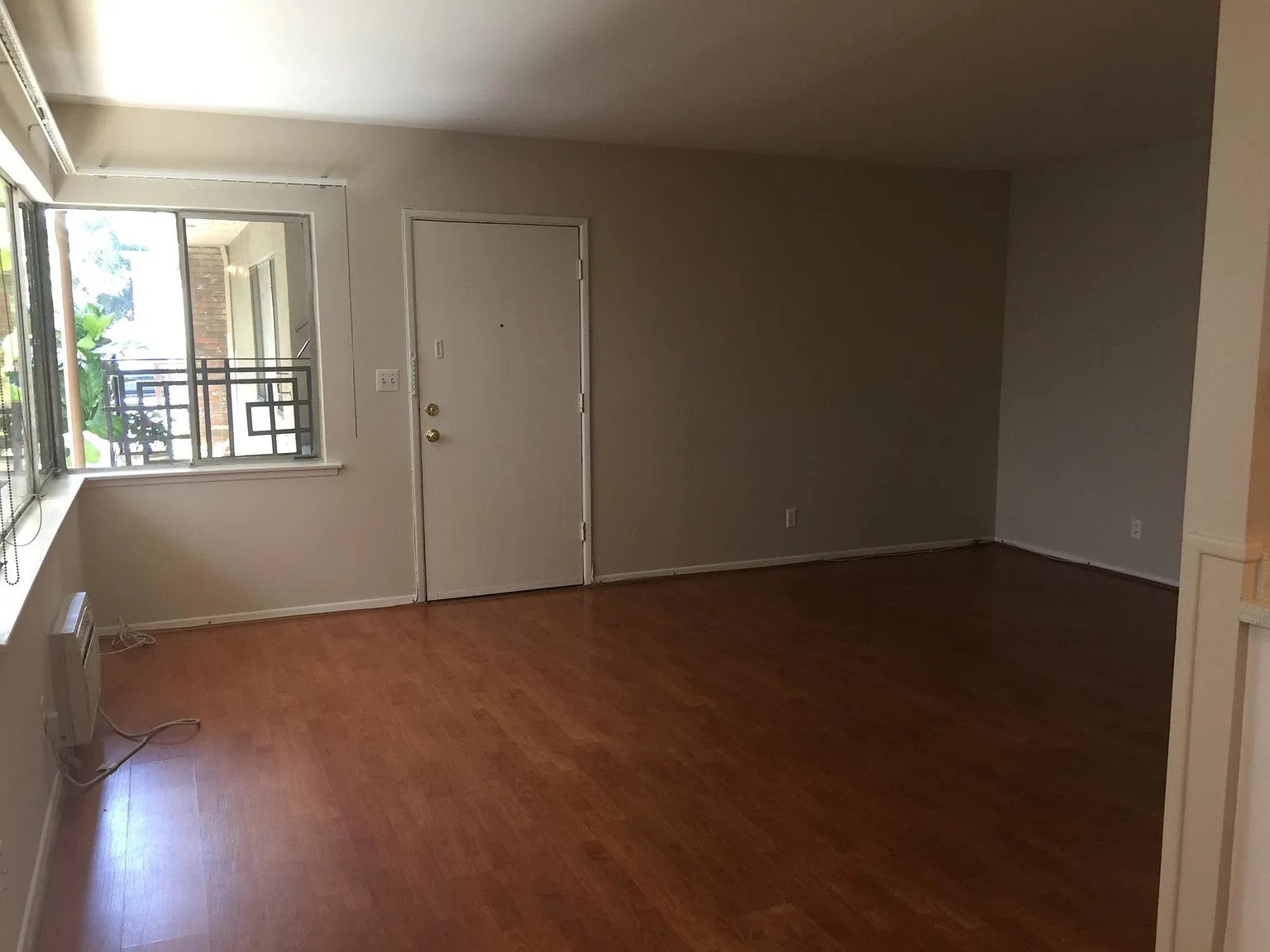 1 bed, $2,100 — Photo 4