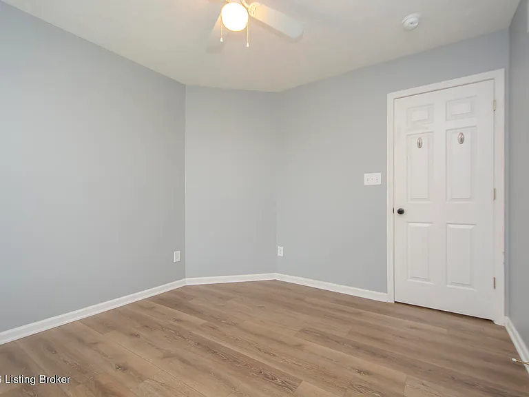 6702 Shallow Rock Dr — Photo 48