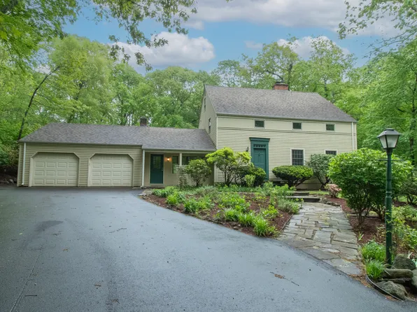 82 Whitethorn Drive, Guilford, CT 06437