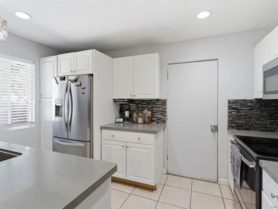 3305 Steel St, San Diego, CA, 92113