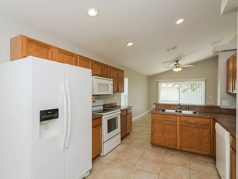 2708 Eagle Creek Ct — Photo 8
