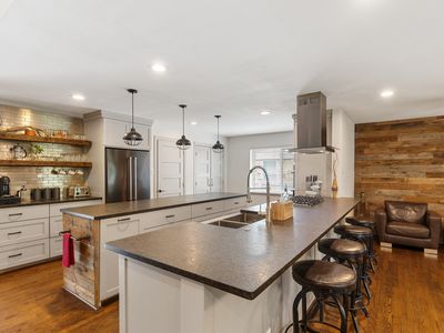9130 Vinewood Dr, Dallas, TX, 75228