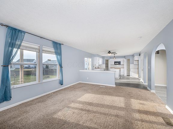 3rd image of 306 Eagles Nest Ave
