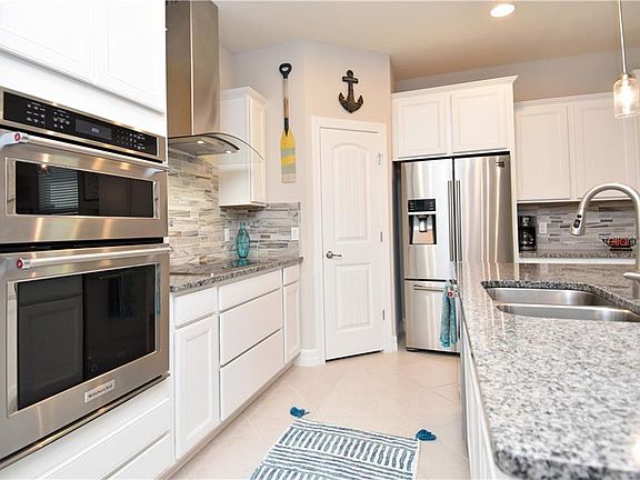 4th image of 7245 Spring Park Dr