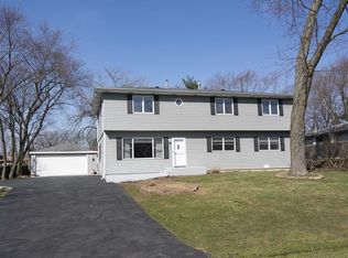 2N564 Virginia Ave, Glen Ellyn, IL 60137