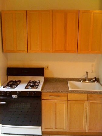 2nd image of 311 E 92nd St APT 4W