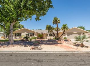4207 Ridgecrest Dr, Las Vegas, NV 89121