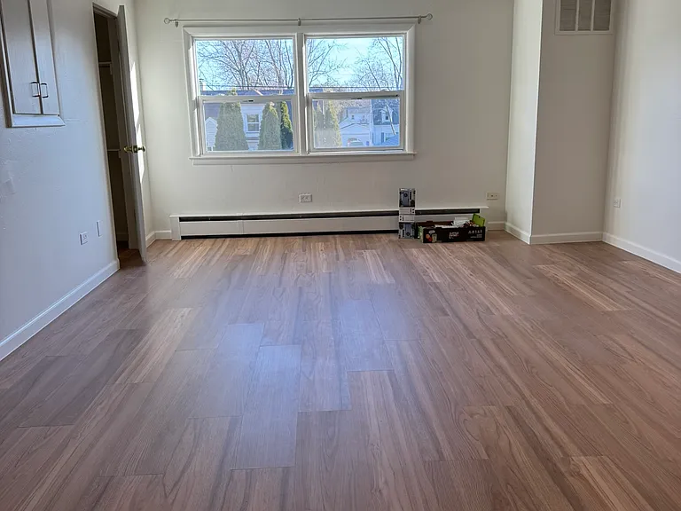 1515 W Wisconsin Ave #4 — Photo 7