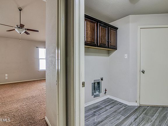 5th image of 12215 Stansbury Dr