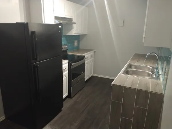 719 San Antonio St, Pleasanton, TX