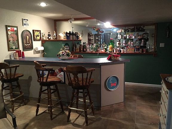 4th image of 3705 Willow Brook Dr