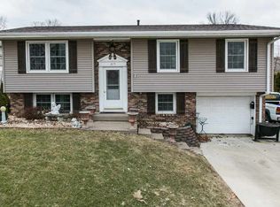 1879 Key Way, Dubuque, IA 52002