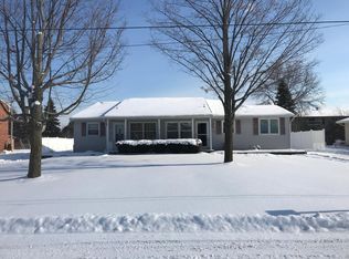 514 Franklynn Dr, Lansing, MI 48917