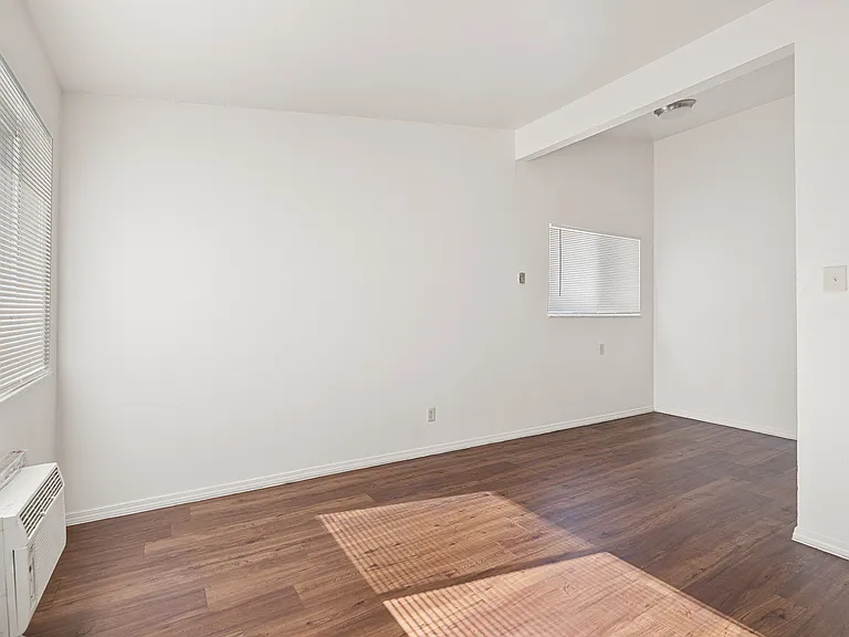 Nico Terrace — Photo 10