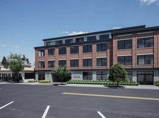 105 Broadway, Newport, RI 02840