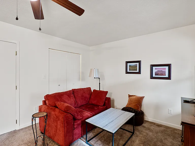 1 Rosecrest St #1C — Photo 7