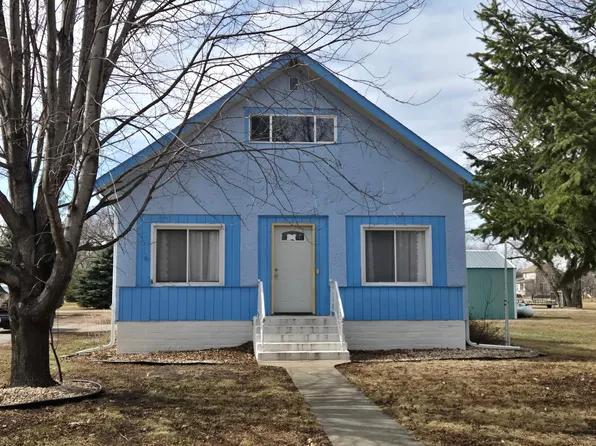 214 Garfield St S, Beardsley, MN 56211