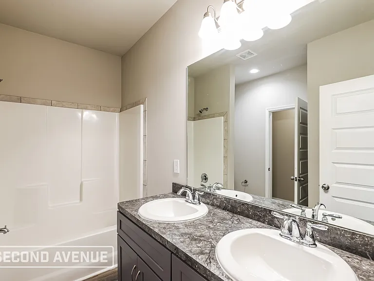 6170 Reagan Chase — Photo 13