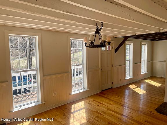 5th image of 40 Whitings Pond Road
