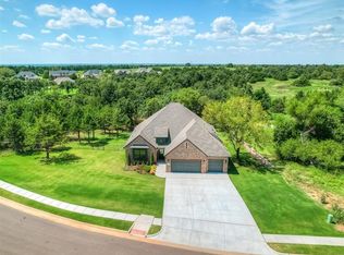 8126 Goldfinch Dr, Guthrie, OK 73044