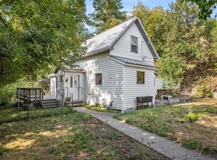 811 Almota Rd, Colfax, WA 99111